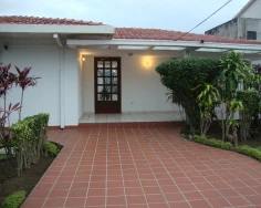 Santa Cruz oficina Bolivia